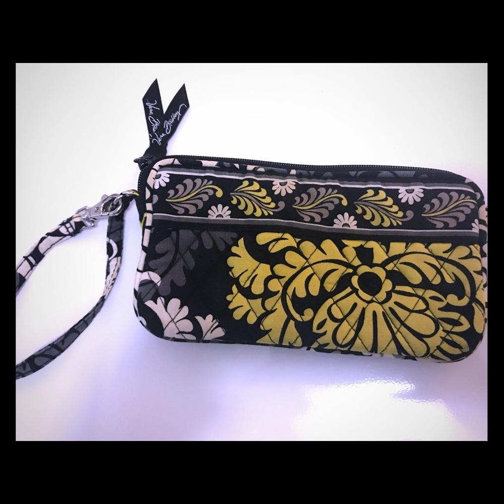Vera Bradley wristlet baroque